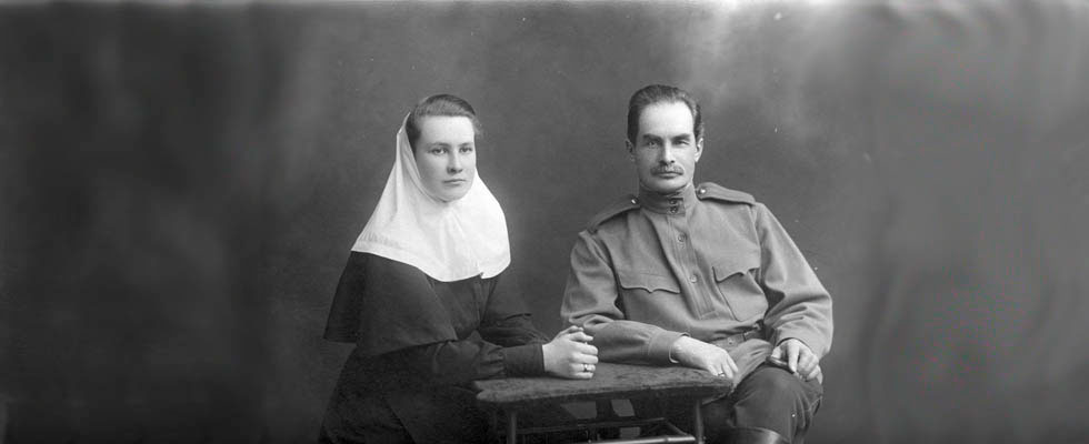 Петр Кузьмич Козлов (1863-1935г) с женой